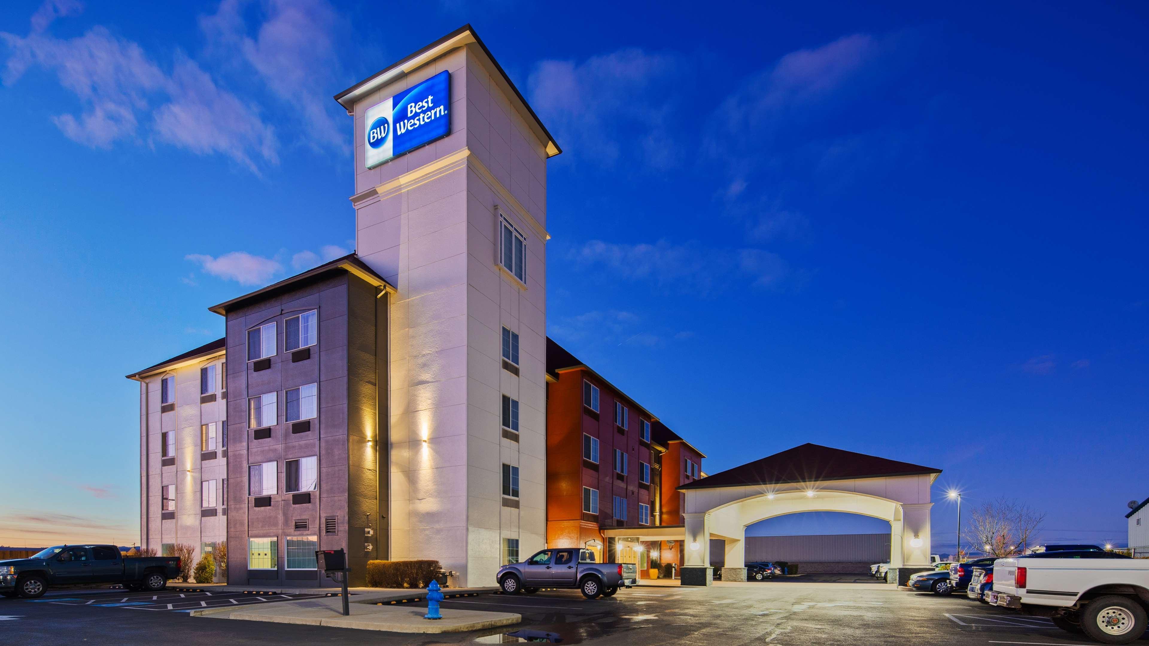 Best Western Crater Lake Highway White City/Medford Hotel Exterior photo